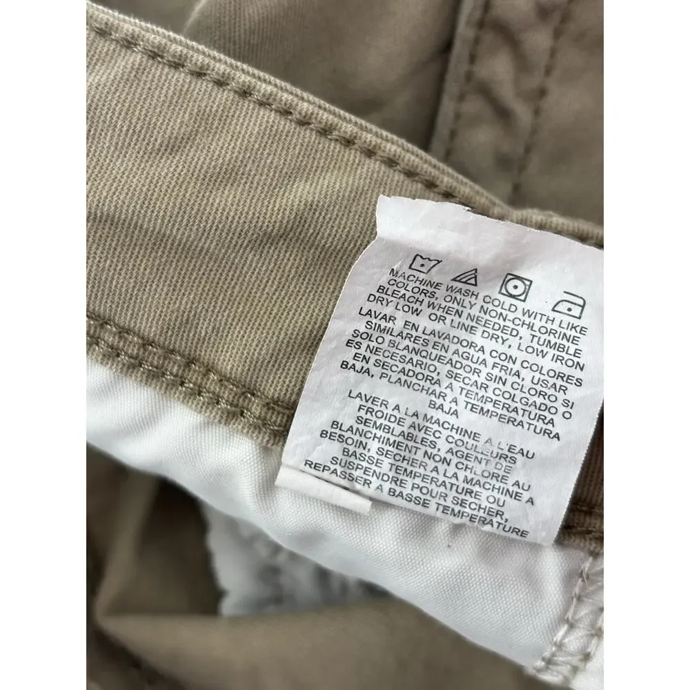 Wrangler Relaxed Fit Shorts Mens 42x10 Beige Cargo Cotton Blend Outdoor Pockets